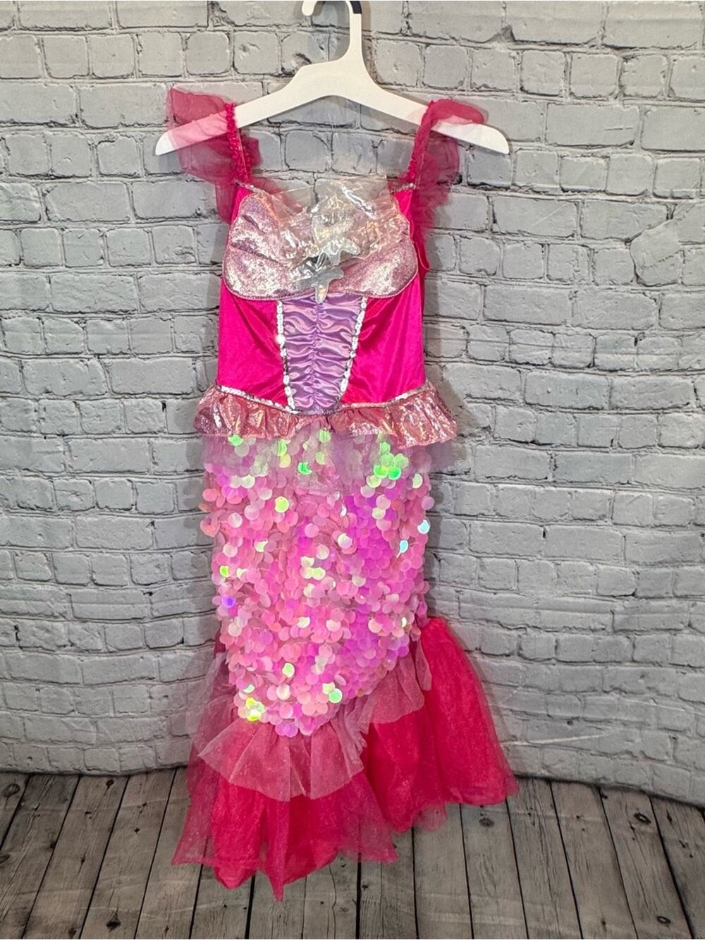 Target Hyde & EEK Mermaid Girl’s Halloween Costume